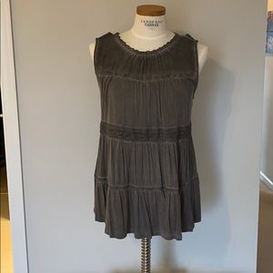 Knox Rose tiered tank with lace detail